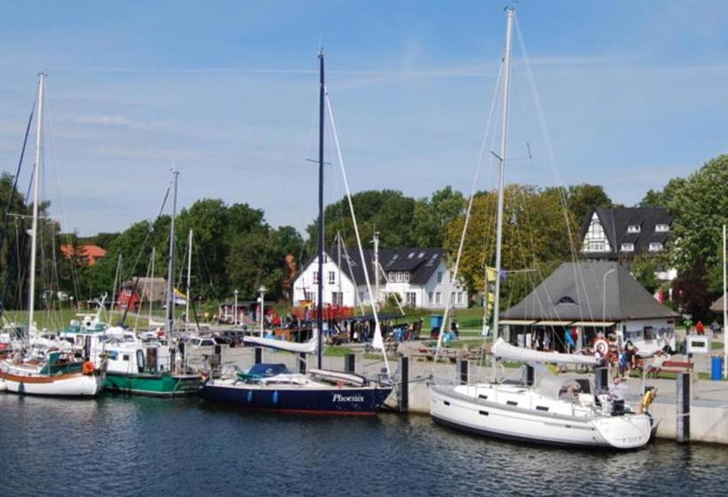 Отель Hiddensee Hitthim