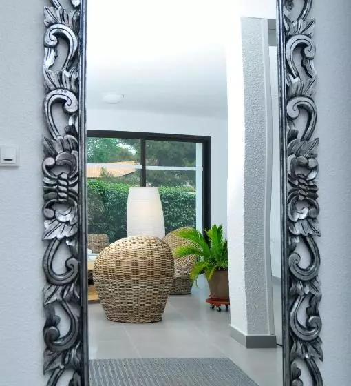 ホテル Hôtel Les Fougères   Hossegor