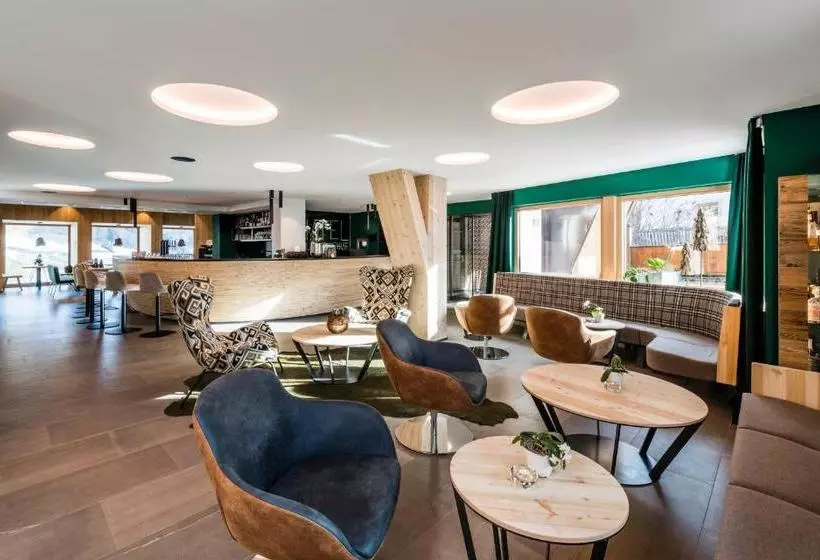 ホテル Jaufentalerhof