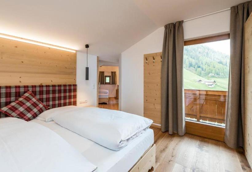 ホテル Jaufentalerhof