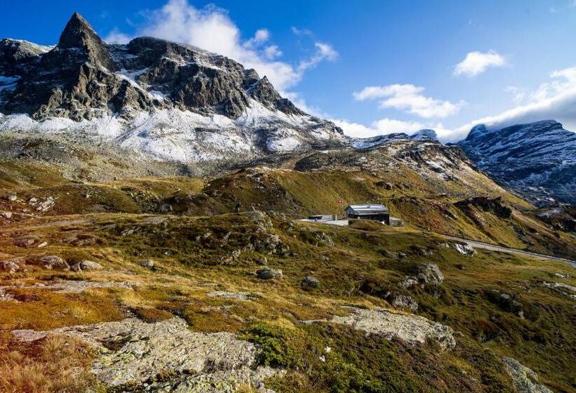 Отель Ospizio La Veduta