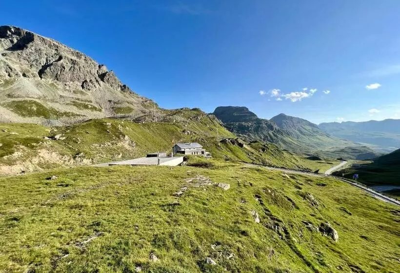 Hotelli Ospizio La Veduta