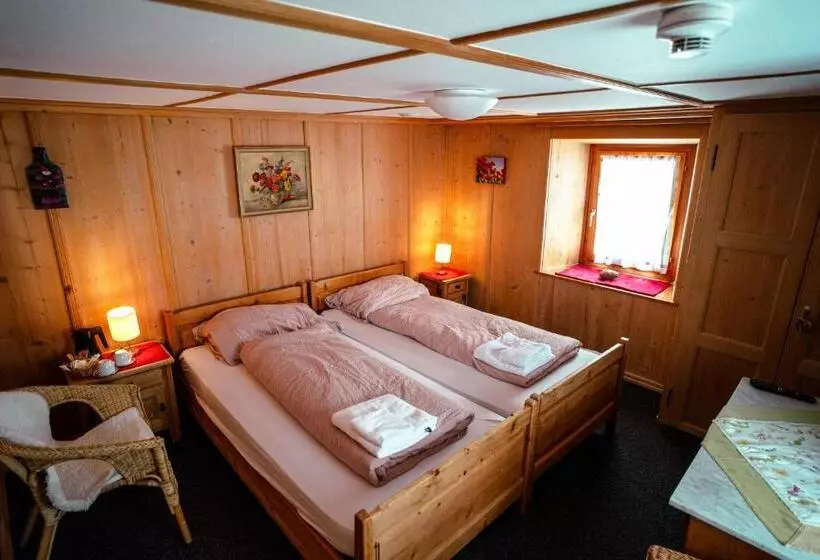 Hotelli Ospizio La Veduta