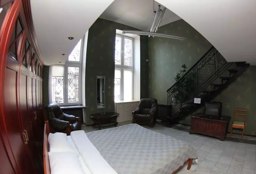 Orpheus Hostel