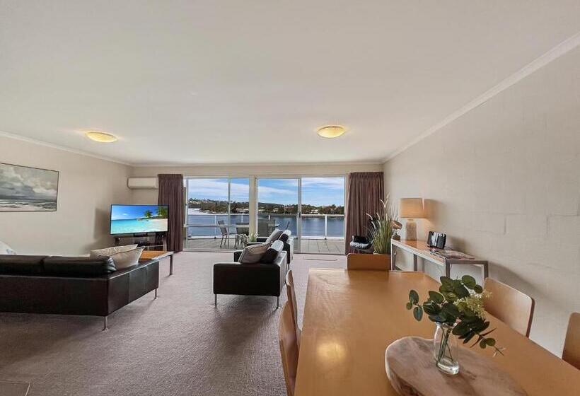 منتجع Albacore Apartments