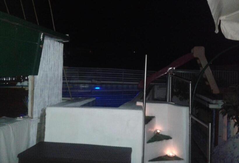 渡假胜地 Villa Adele Ponza