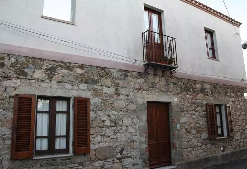 تختخواب و صبحانه Casa Nonna Vida