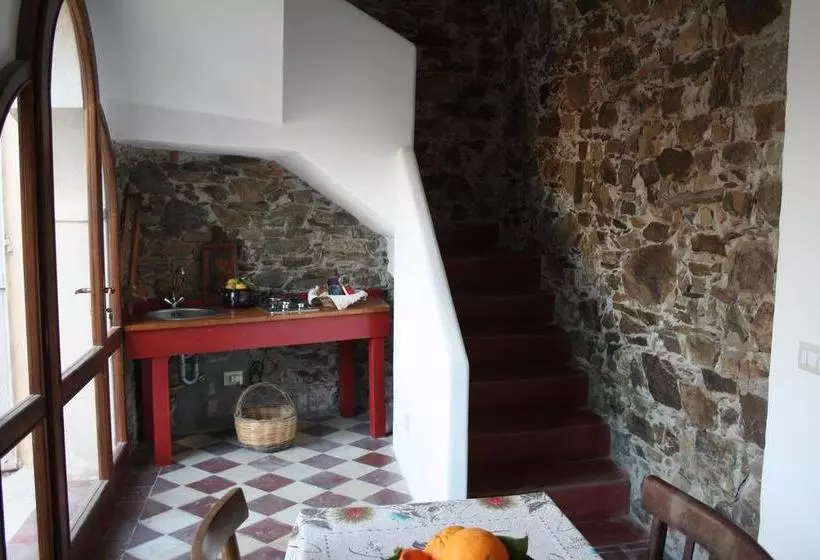 تختخواب و صبحانه Casa Nonna Vida