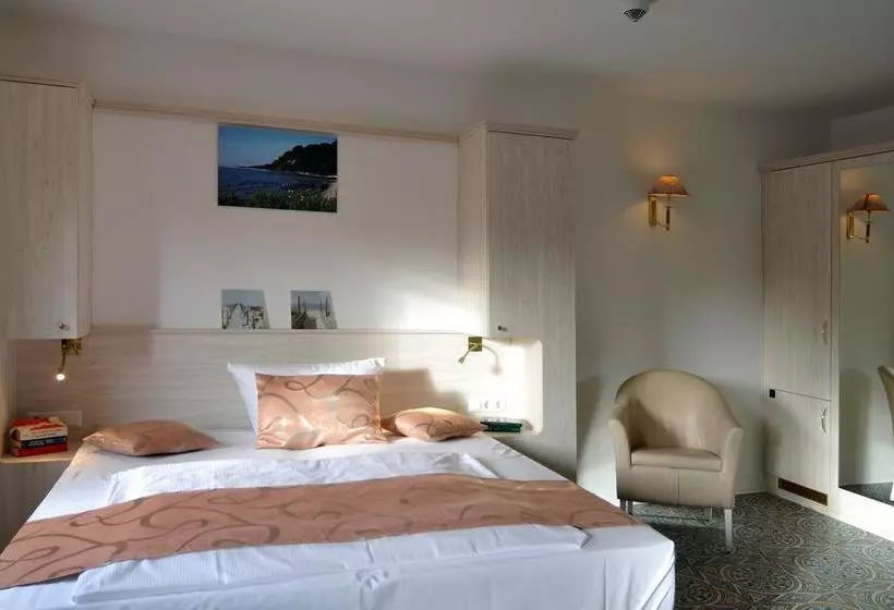 Aamiaismajoitus (B&B) Haus Mönchgut