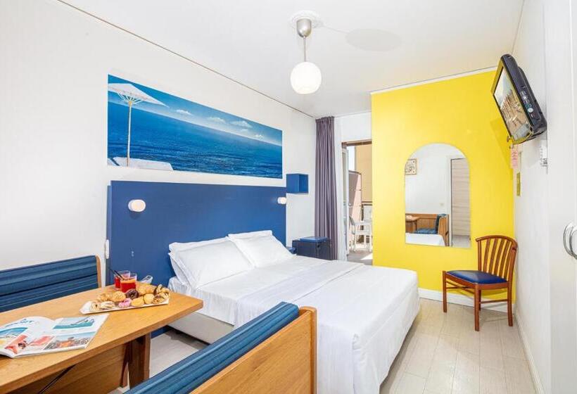 בית מלון כפרי Alexander