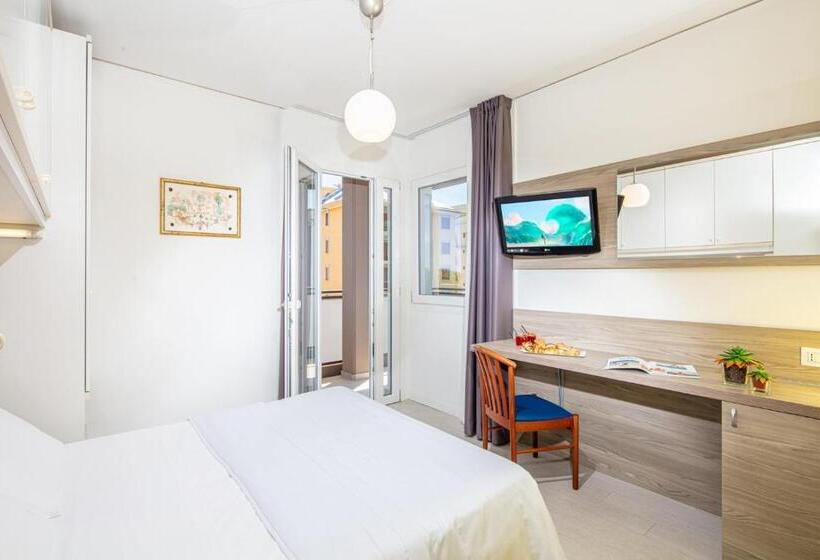 בית מלון כפרי Alexander