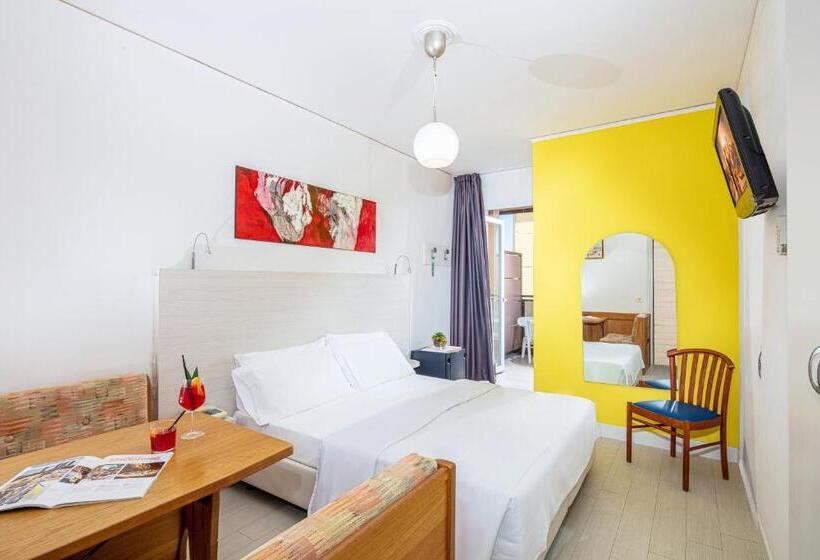 בית מלון כפרי Alexander