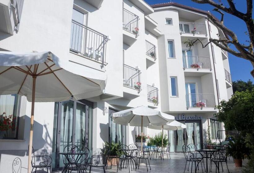فندق Beatrice