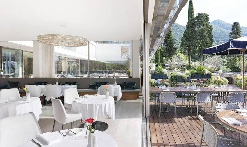 فندق Eden Reserve