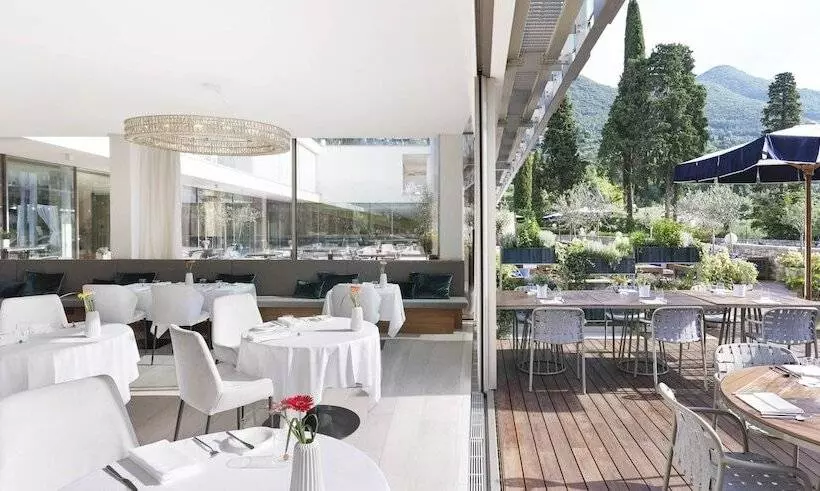 Hotelli Eden Reserve