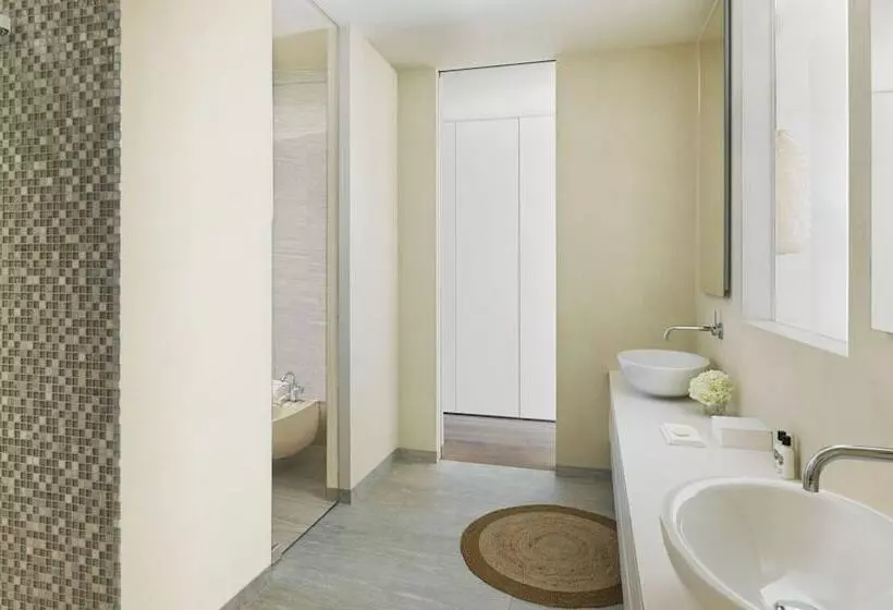 Hotelli Eden Reserve