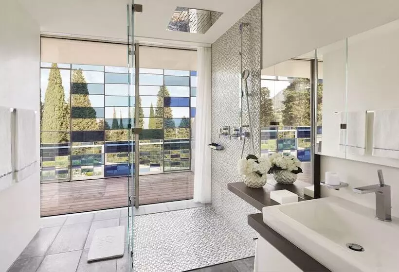 Hotelli Eden Reserve