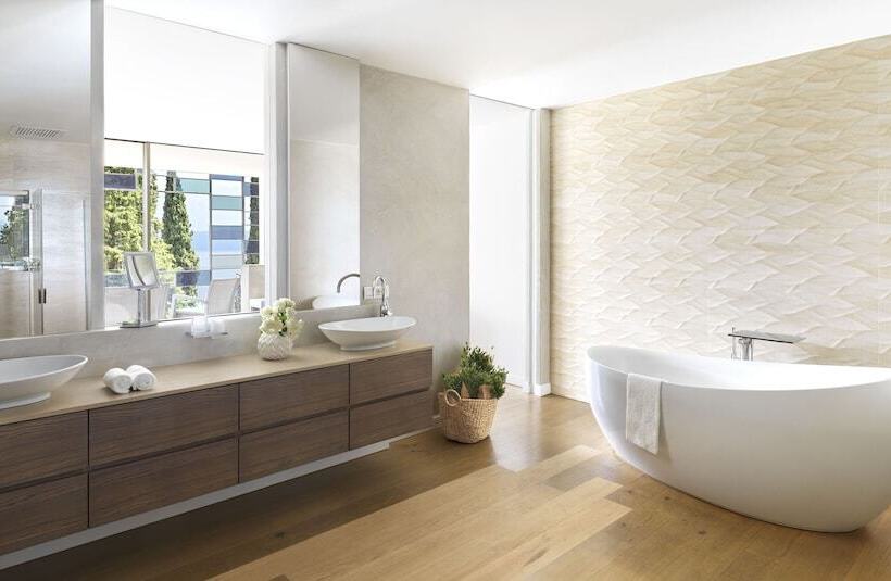 فندق Eden Reserve