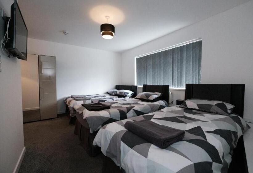 בית מלון כפרי The Pickering Park