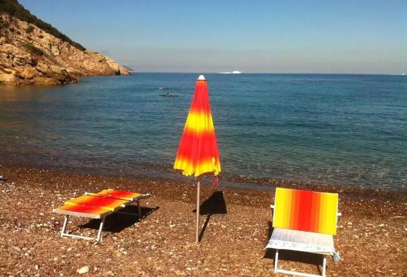 Aamiaismajoitus (B&B) Agriturismo Paradisa