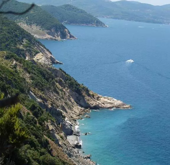 Aamiaismajoitus (B&B) Agriturismo Paradisa