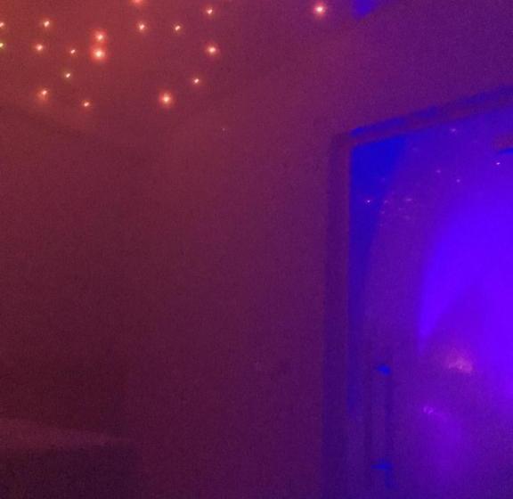 مبيت وإفطار Templum