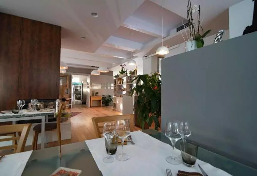 Aamiaismajoitus (B&B) Borgo Del Faro