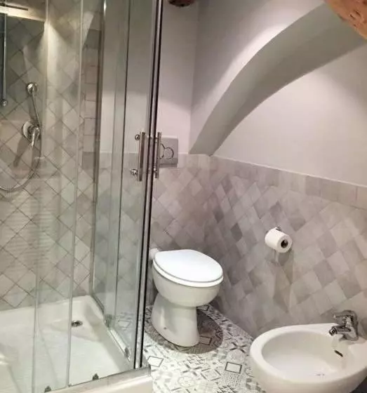 Aamiaismajoitus (B&B) Chiossone Suites