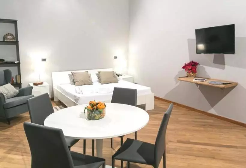 Aamiaismajoitus (B&B) Chiossone Suites