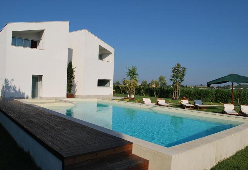 مبيت وإفطار Ortopì Country Canapa House