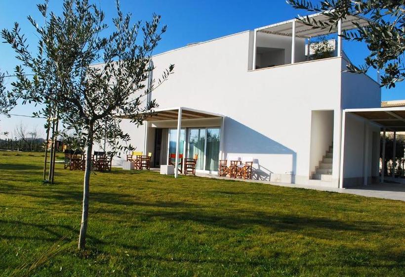 مبيت وإفطار Ortopì Country Canapa House