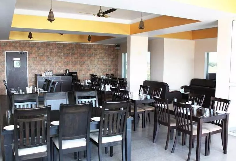 Adhunik Hotel Behror