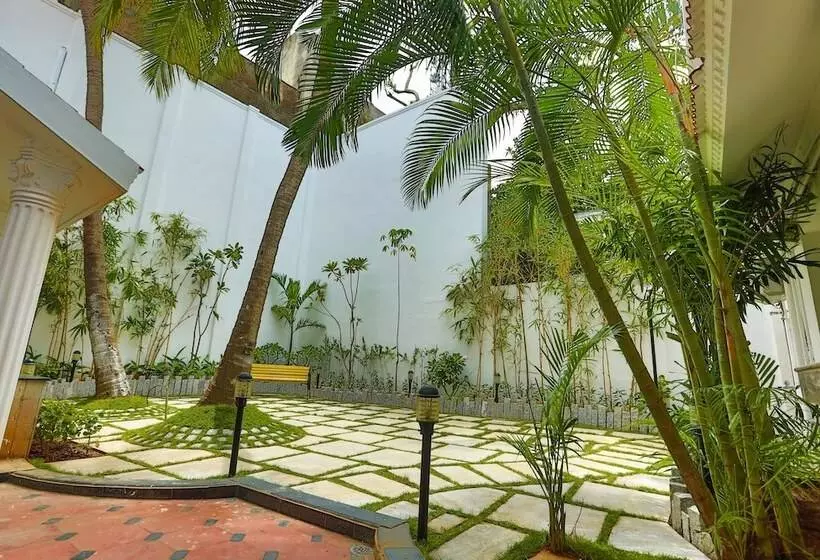هتل Avenue 11 Boutique Residences, Poes Garden Chennai