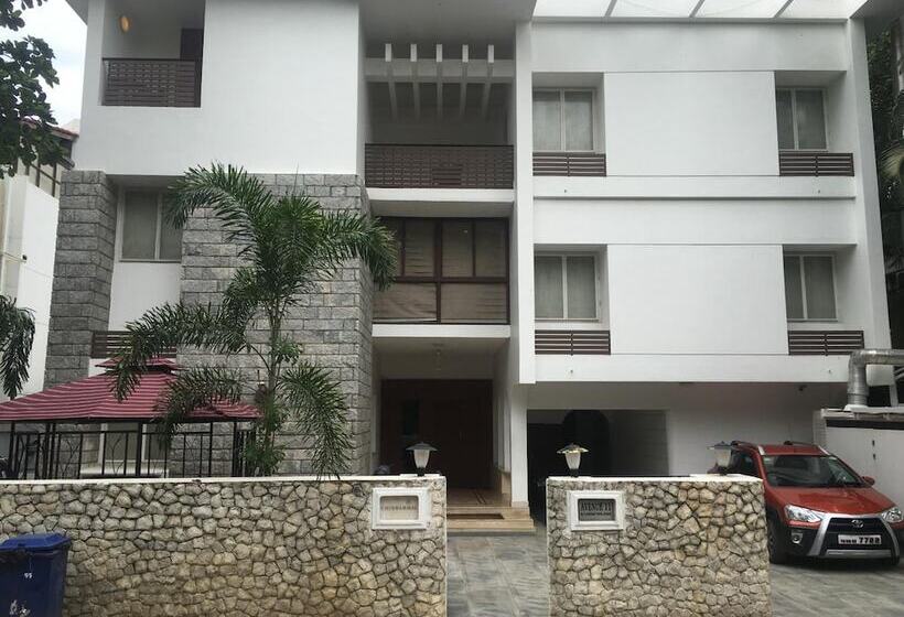 호텔 Avenue 11 Boutique Residences, Poes Garden Chennai