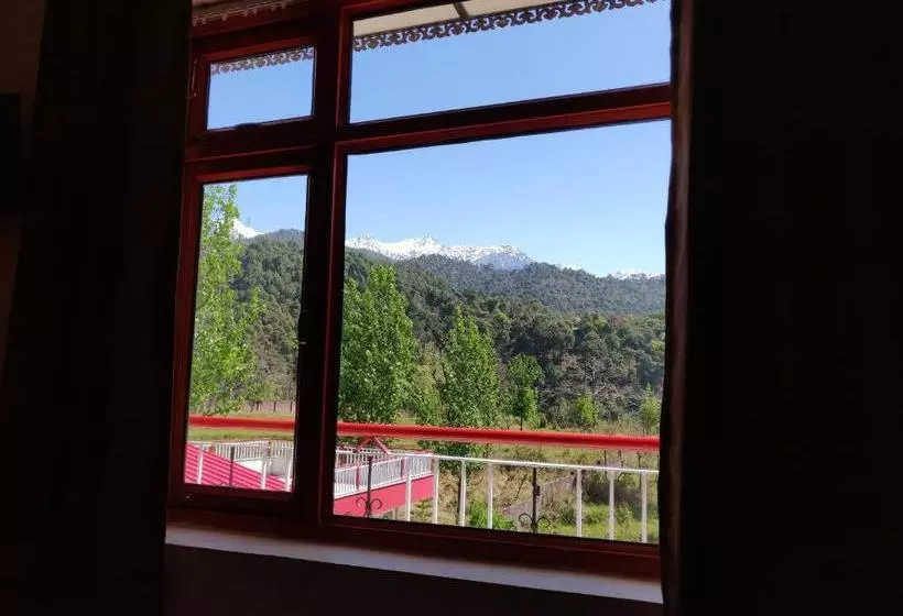 Hotelli Bagora Heights