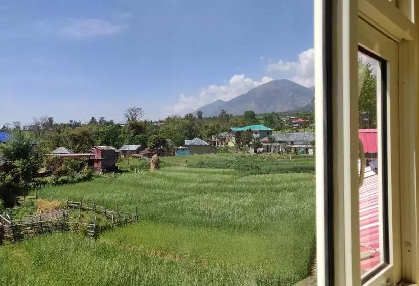 Hotelli Bagora Heights