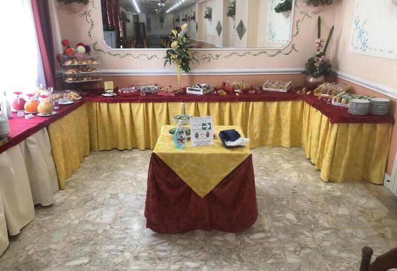 Отель Elvira Fiuggi