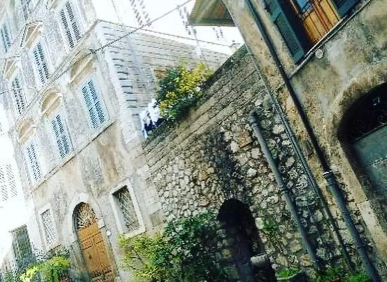 Hotelli Elvira Fiuggi