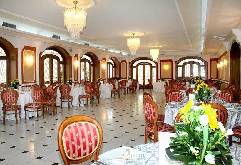 ホテル Il Tricolore