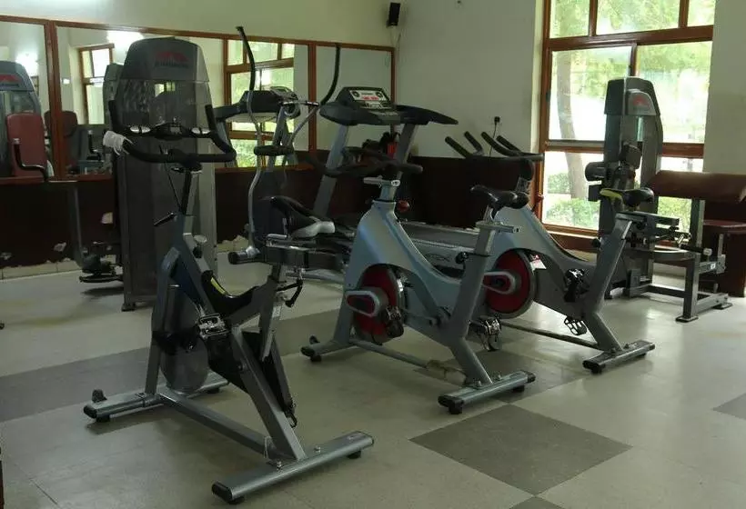 Hotelli Infocity Club And Resort