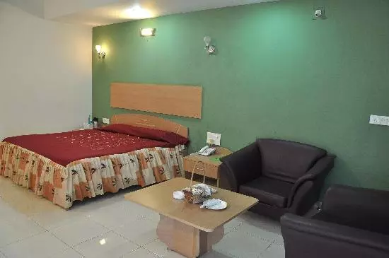 Hotelli Infocity Club And Resort