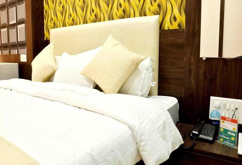 ホテル Aamantran Avenue