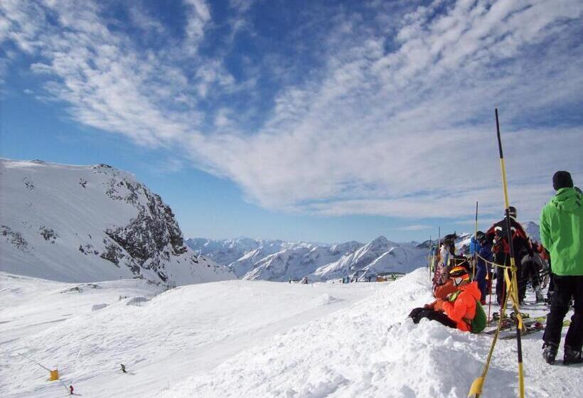 فندق Pensione Genzianella