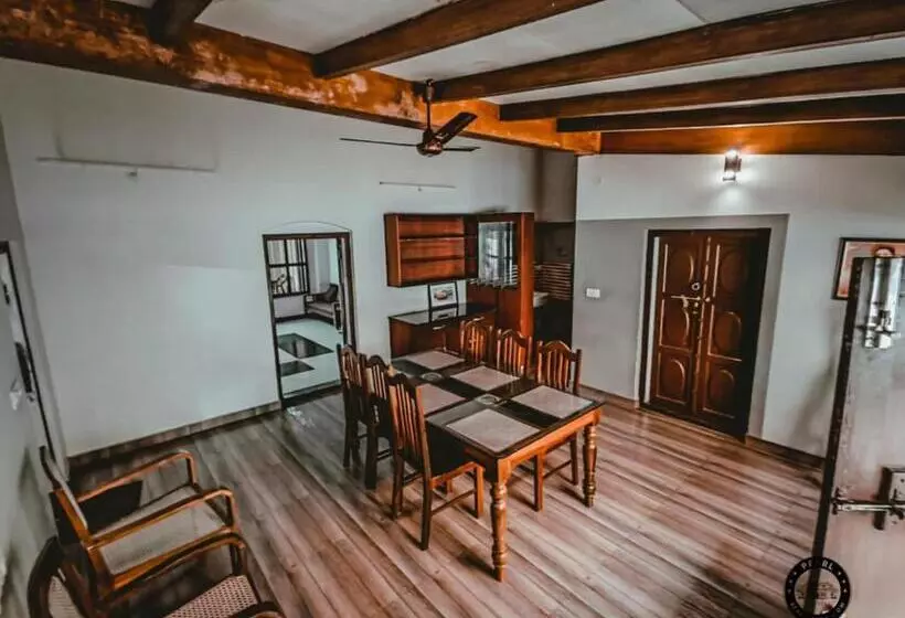 Resort Pearl Beach Bungalow