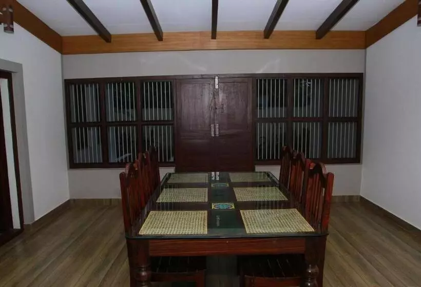 Resort Pearl Beach Bungalow