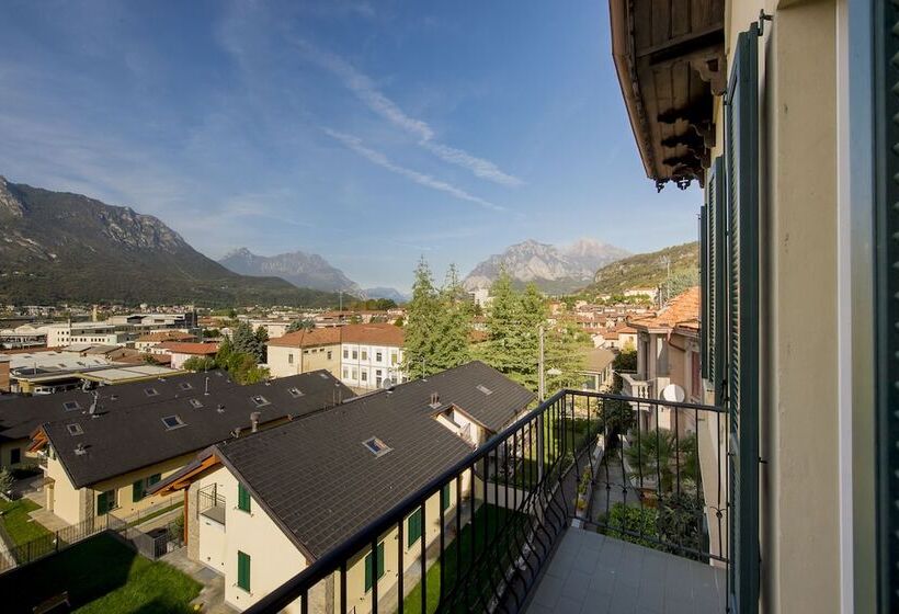 Villa Puccini Bed & Breakfast