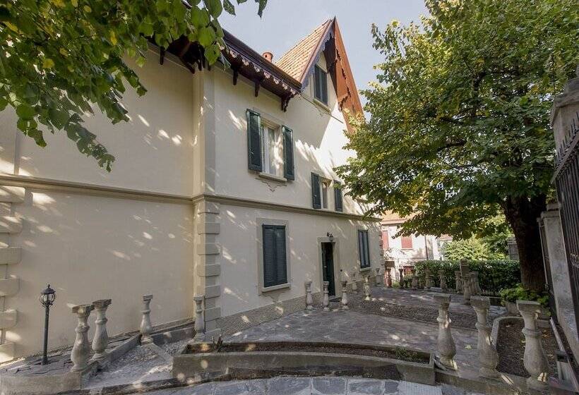 Villa Puccini Bed & Breakfast