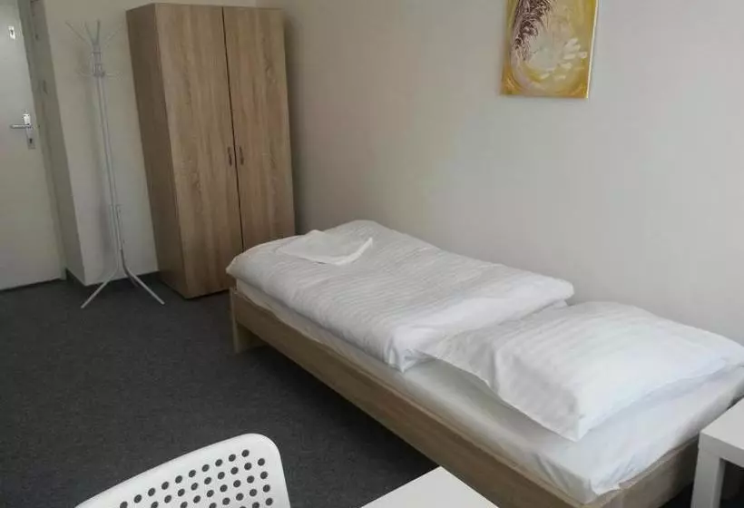 Hostel Ubytovna Kubra