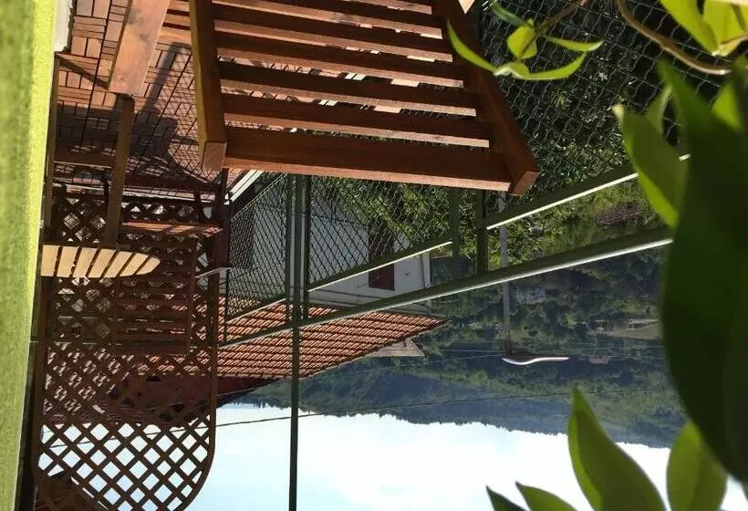 تختخواب و صبحانه Borgo Inferiore 24