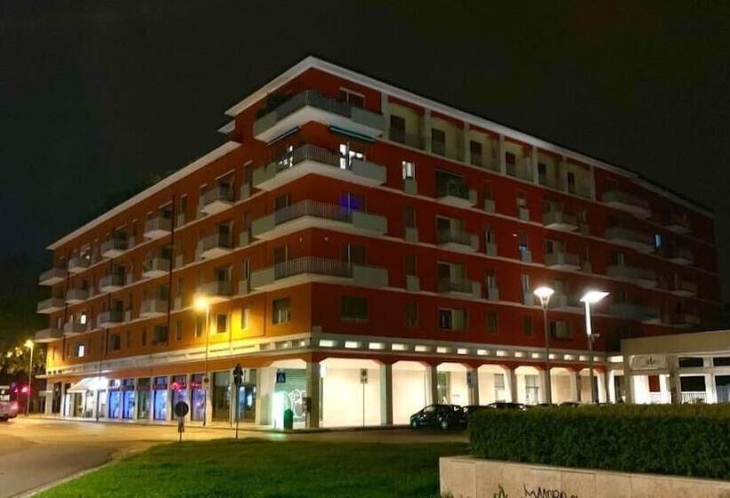 تختخواب و صبحانه Casa Italia